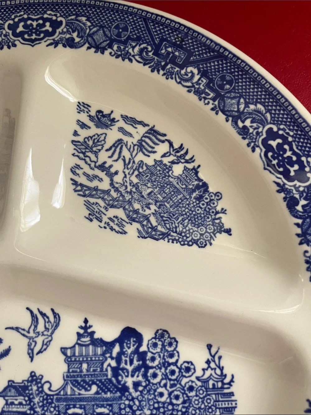 Blue Willow Pattern Divided Plate Vintage Royal China 11 3/8”D